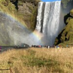 Skógafoss - Cascade située sur la rivière Skógá, dans le petit village de Skógar, dans le sud de l'Islande. 62 mètres en formant une chute d'une largeur de quelque 25 mètres islande 4